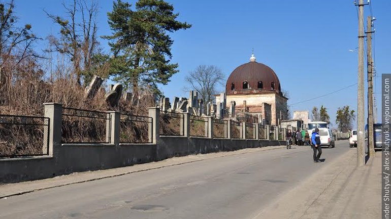 Holocaust Museum to be set up at Chernivtsi cemetery - фото 1