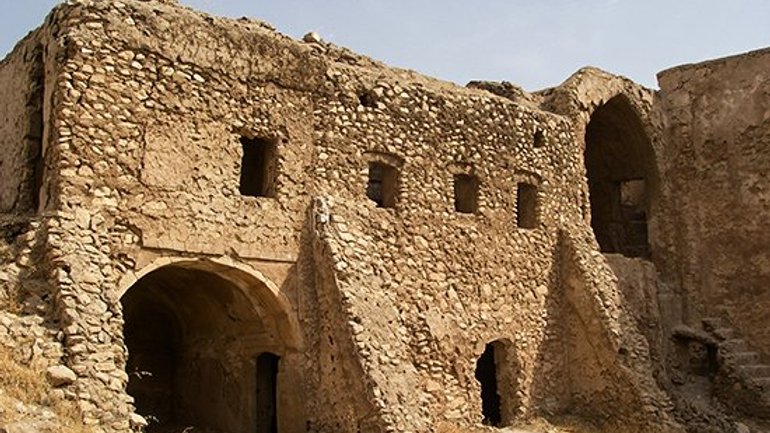 Исламисты сравняли с землей древнейший христианский монастырь в Ираке - фото 1
