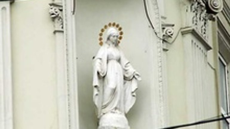 У Львові викрали скульптуру Богородиці - фото 1