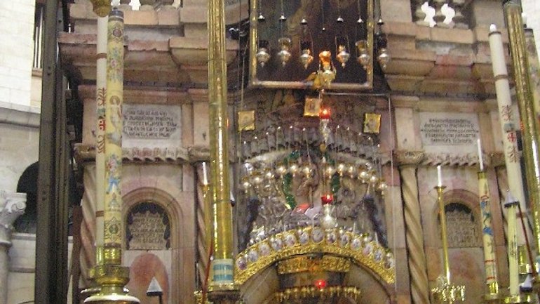 В Иерусалиме впервые за 200 лет начали реставрировать гробницу Христа - фото 1