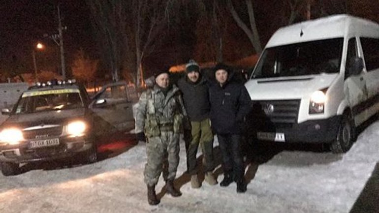 Миссионеры из Славянска эвакуируют население Авдеевки и просят помощи - фото 1