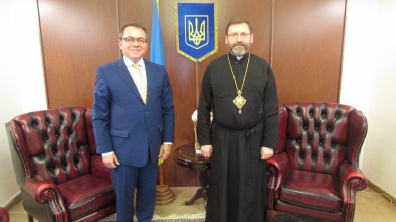 Глава УГКЦ с Послом Украины в Аргентине обсудили сотрудничество дипломатов с общинами УГКЦ - фото 1
