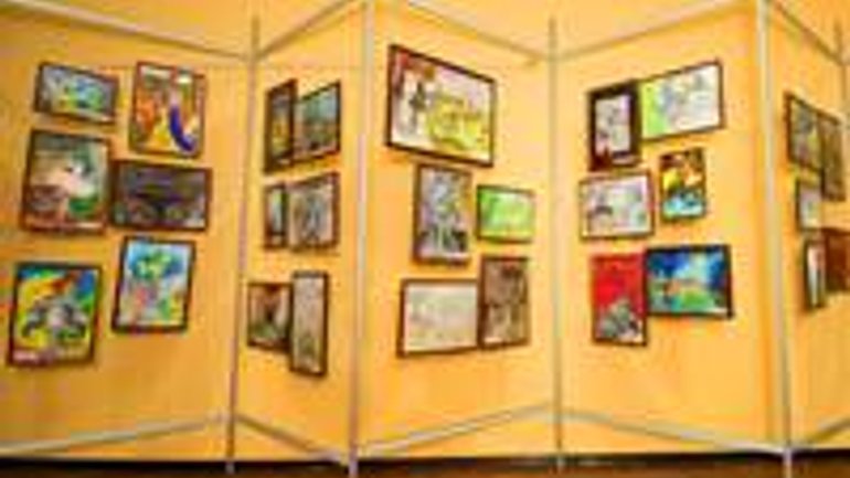 Бюро УГКЦ з екології проводить у Відні виставку дитячих малюнків про Чорнобиль - фото 1