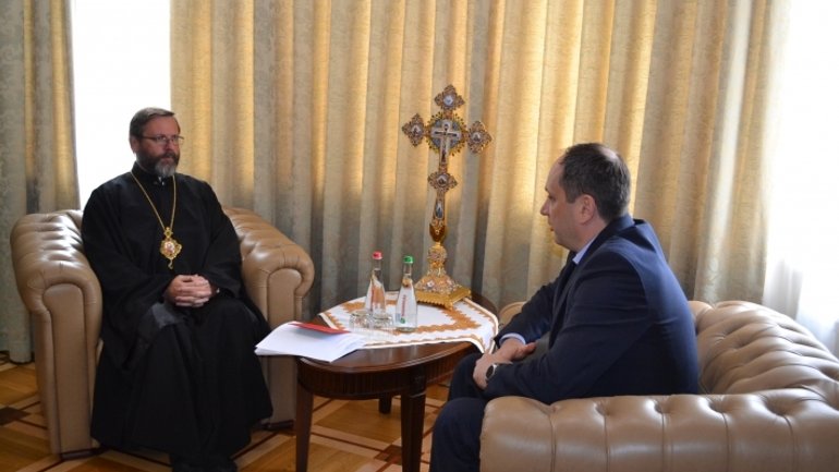 Глава УГКЦ с министром В. Чернышом обсудили совместную помощь нуждающимся на временно оккупированных территориях - фото 1