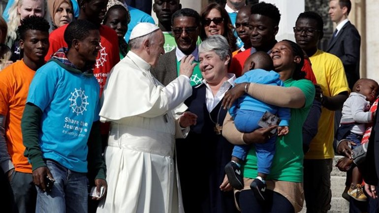Папа відкрив кампанію Caritas Internationalis на користь мігрантів - фото 1