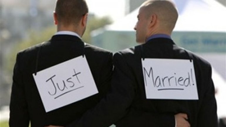 Англиканская Церковь обсудит вопрос о благословении однополых пар - фото 1