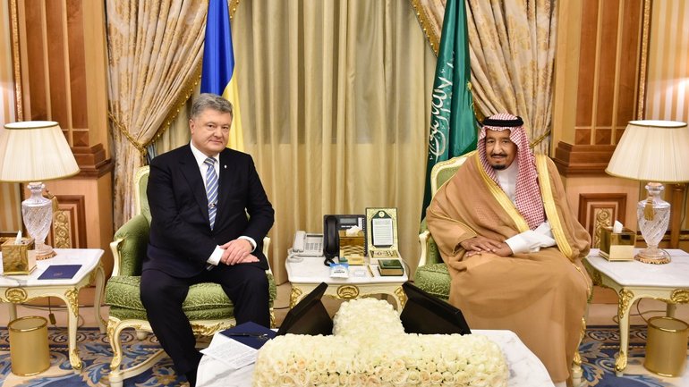 Президент Украины и король Саудовской Аравии упростят мусульманам процедуру совершения хаджа - фото 1