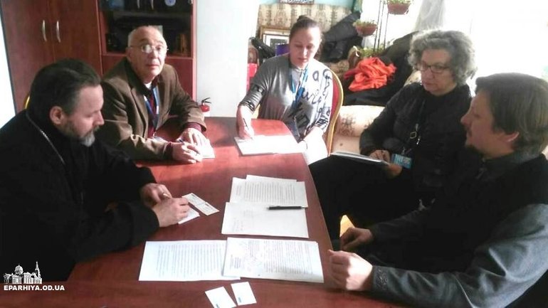 Представители миссии ОБСЕ изучают религиозную ситуацию в Винницкой области - фото 1