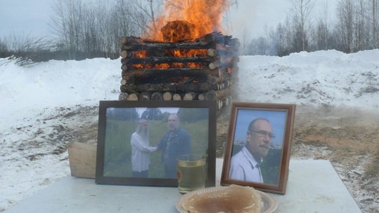 В России язычники устроили обряд сожжения своего соратника - фото 1
