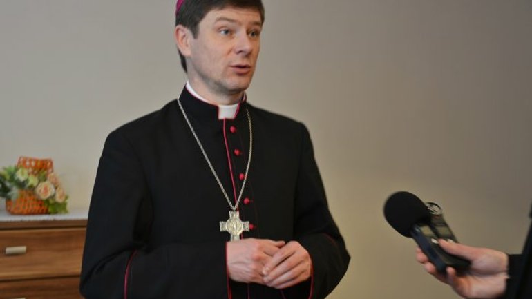 В РКЦ прокоментували заборону в’їзду в Україну польського священика - фото 1