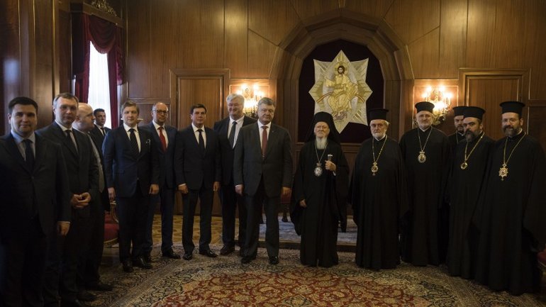 Президент Украины при встрече с Патриархом Варфоломеем говорил о важности Единой Поместной Православной Церкви - фото 1