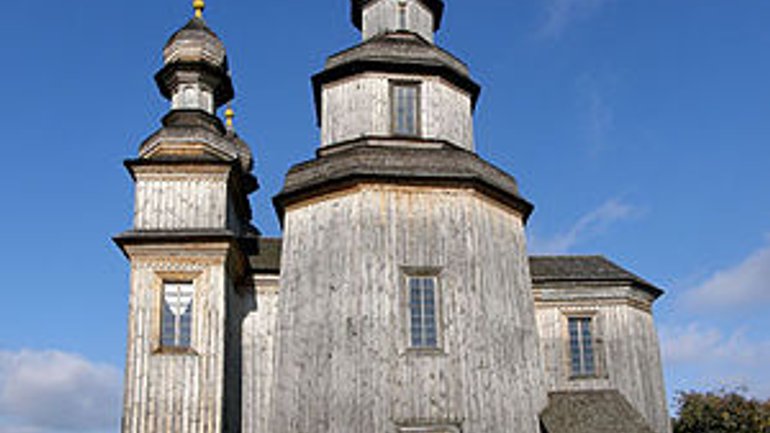 На Чернігівщині зникають 300-річна церква без цвяхів та легендарна садиба 17 ст. - фото 1