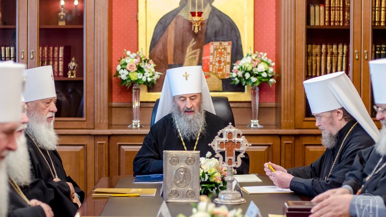 Синод УПЦ (МП) принял обращение по поводу возможного предоставления Томоса Украинской Церкви - фото 1