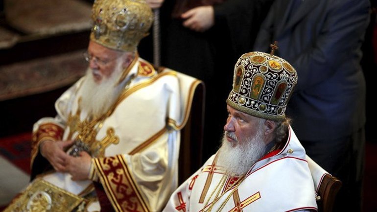 Вселенский Патриарх Варфоломей I и Патриарх Московский Кирилл - фото 1