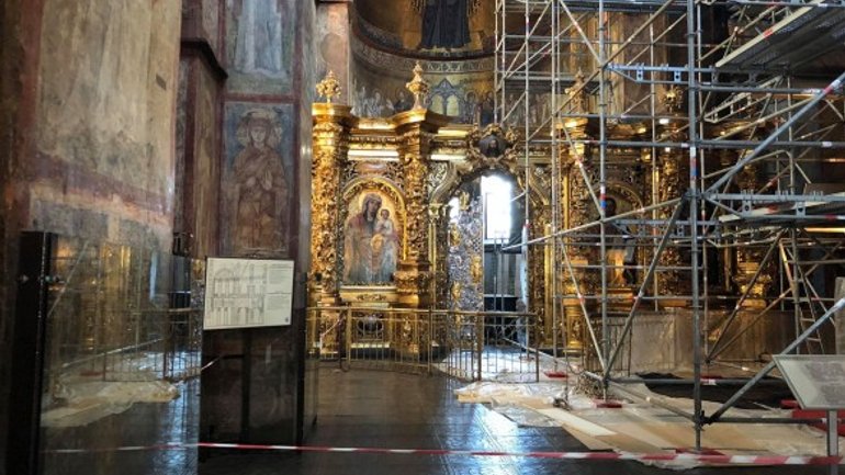 Сенсационные находки обнаружены во время реставрации «Софии Киевской» - фото 1