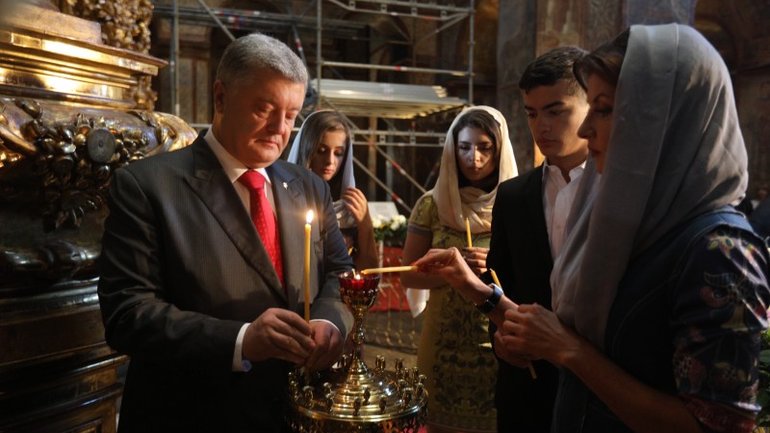 Prayers for Ukraine lifted in St Sophia of Kyiv - фото 1
