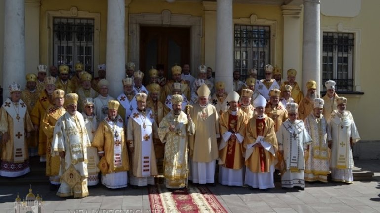 Во Львове заседает Синод епископов УГКЦ - фото 1