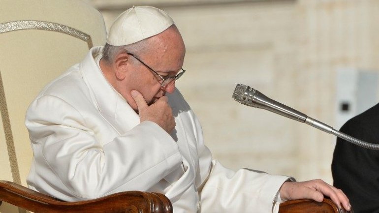 Папа лишил сана двух епископов - фото 1