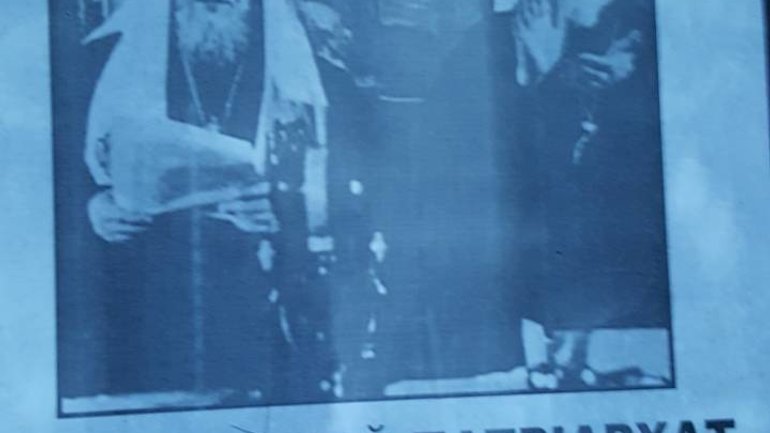 У Львові храм УПЦ (МП) обклеїли листівками із зображенням Сталіна - фото 1