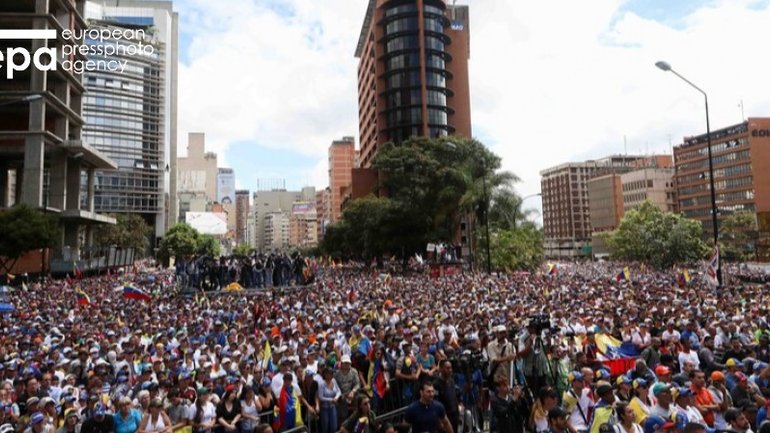 Католицькі єпископи Венесуели підтримали протести проти Мадуро - фото 1