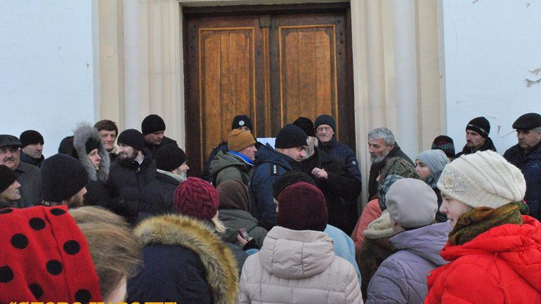 Московский Патриархат не отдает ПЦУ собор XVIII в. на Прикарпатье - фото 1
