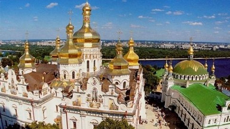Окружной админсуд Киева приостановил требование переименовать УПЦ МП - фото 1