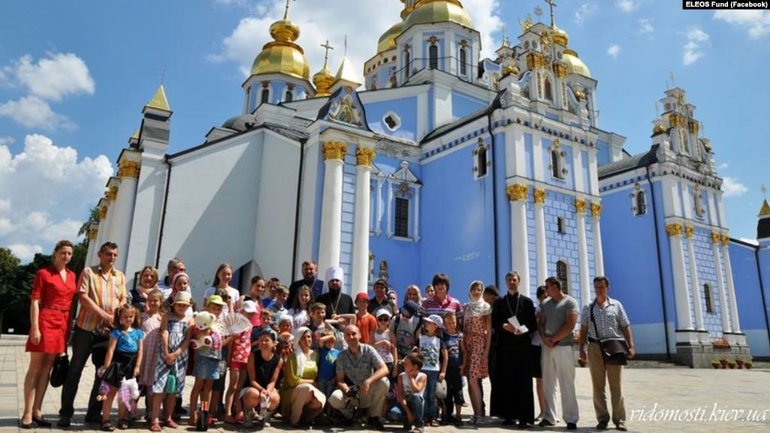 Священник Сергій Дмитрієв: Нині ПЦУ відроджує соціальне служіння, знищене за часів СРСР - фото 1