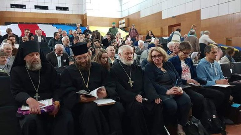 В Чернигове проходила конференция «Белорусская интеллигенция в поддержке Белорусской Автокефальной Православной Церкви» - фото 1