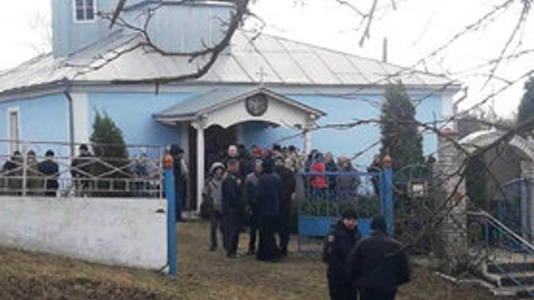 Представители УПЦ МП пытаются отсудить приход у ПЦУ в Винницкой области - фото 1