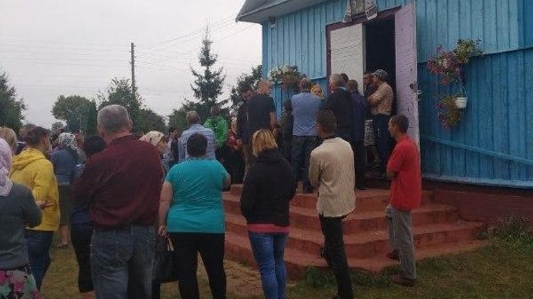У селі на Рівненщині побилися вірняни ПЦУ та УПЦ МП - фото 1
