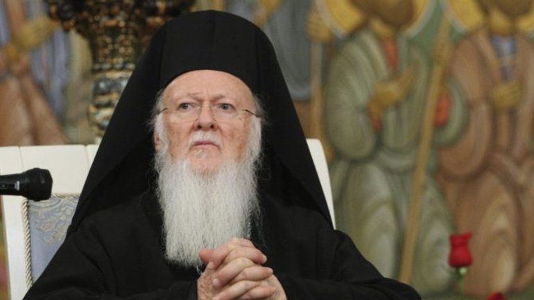 Патриарх Варфоломей напомнил Москве, кто есть кто в православном мире и призвал изменить тактику - фото 1