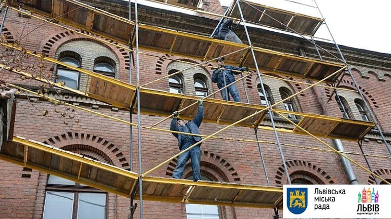 Відразу 5 сакральних споруд реставрують у Львові - фото 1