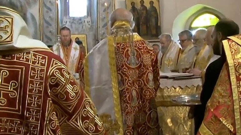 Архиепископ ПЦУ служил вместе с митрополитом Кипрской Православной Церкви - фото 1