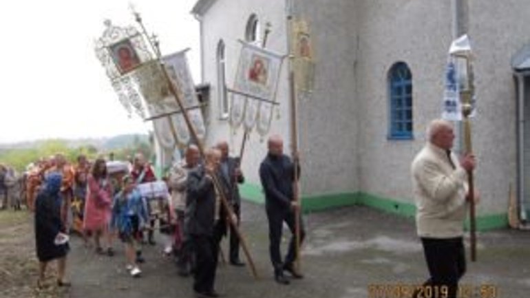 Дві старовинні ікони викрали на Щумщині - фото 1