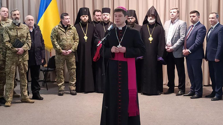 We ask for the President’s fortitude at the meeting in Normandy format”, - a joint prayer held in Kyiv - фото 1