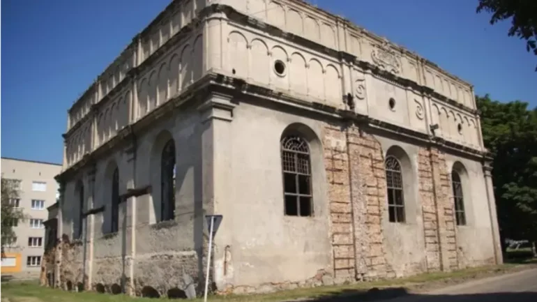 ПАСЕ призвала сохранить древние синагоги Европы, в частности  в Украине - фото 1