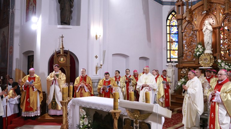 A New Head of the RCC Kharkiv-Zaporizhzhia Diocese consecrated - фото 1