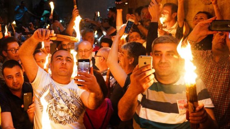 Церемонію запалення Благодатного вогню у Єрусалимі можуть скасувати через коронавірус - фото 1