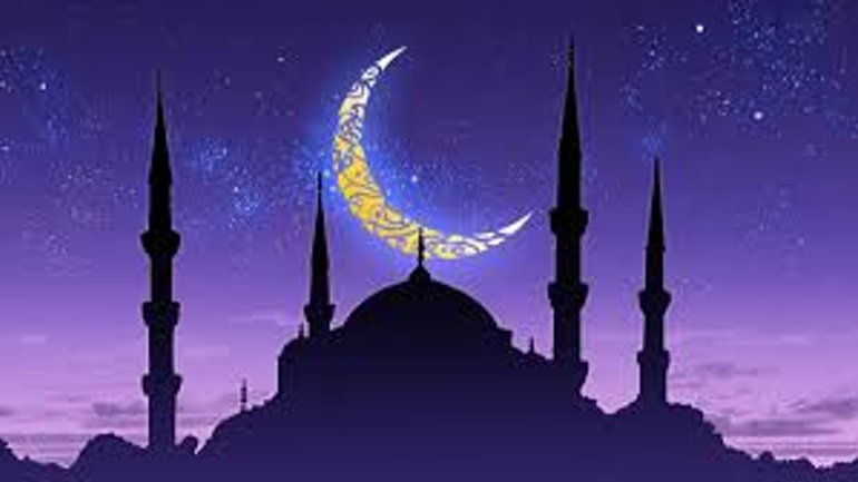 Сьогодні із заходом сонця у мусульман розпочинається місяць посту - Рамадан - фото 1