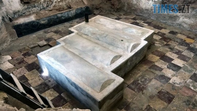 The real graves of Rabbi Levi-Yitzhak Ben Meir of Berdychiv and his three sons - фото 1