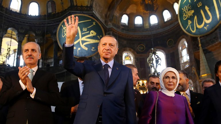 Эрдоган в соборе св. Софии - фото 1