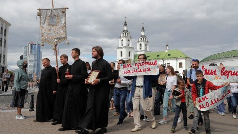 Папа закликав до припинення насильства в Білорусі - фото 1