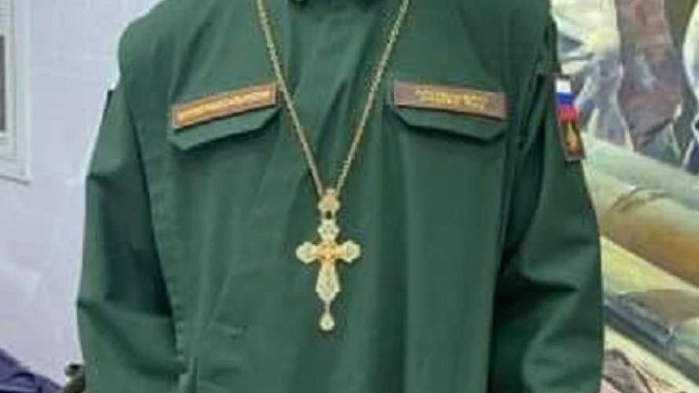 В России презентовали боевые рясы священников РПЦ и «воинские свечи» - фото 1