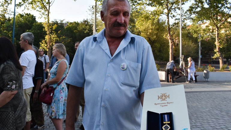 ПЦУ посмертно нагородила командира батальйону «Херсон» медаллю Архистратига Михаїла - фото 1