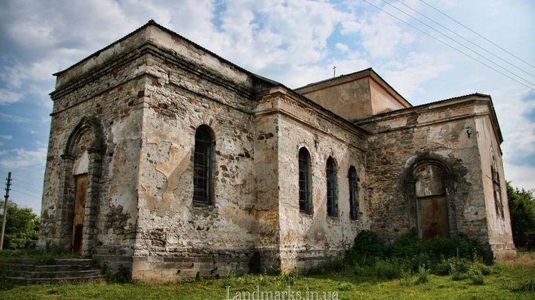 На Вінничині в одному селі 3 історичні пам’ятки, серед яких церква і синагога, потребують термінової реставрації - фото 1