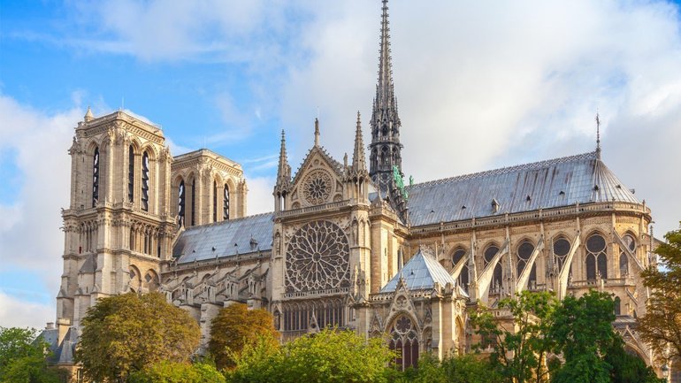 Крипту собору Паризької Богоматері відкривають для публіки - фото 1