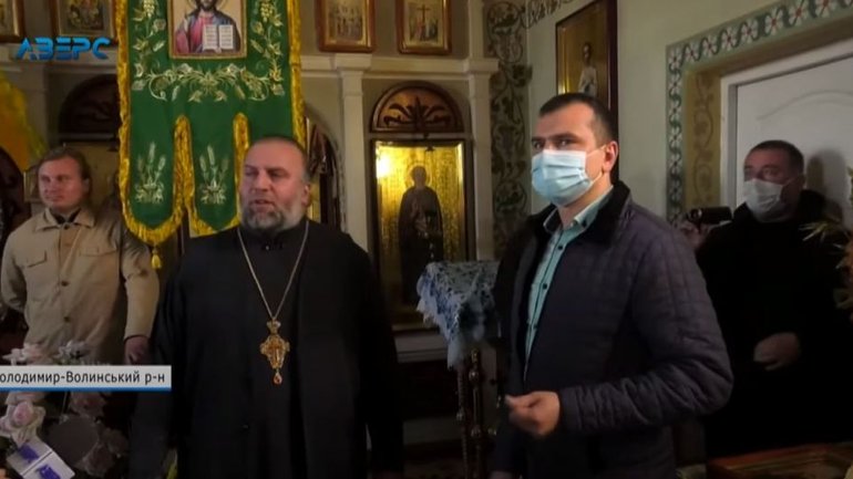 Priest of UOC-MP, dismissed for congratulating Putin, prevent the faithful to conduct an inventory of the church - фото 1