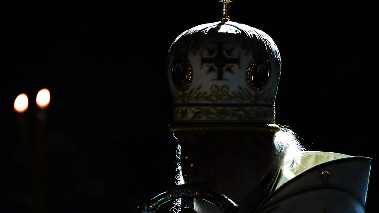 Патриарх Московский и всея Руси Кирилл в Храме Христа Спасителя. 21 сентября 2018 года. - фото 1