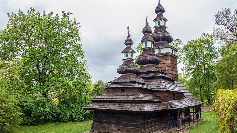 У Чехії збирають кошти на відновлення згорілої вчора української церкви - фото 1