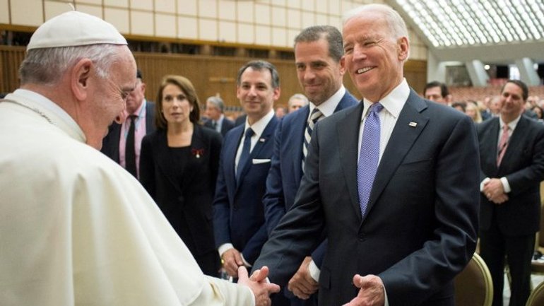 Папа Франциск поспілкувався з Джо Байденом - фото 1
